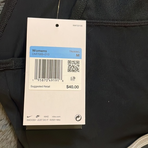 BRAND NEW!! - Picture 3 of 4